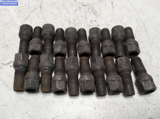 купить Болт колесный (гайка колесная) на Renault Laguna III (2008-2015)