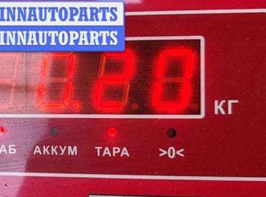 купить Рамка фары противотуманной левой на Audi A6 C5 (1997-2005)