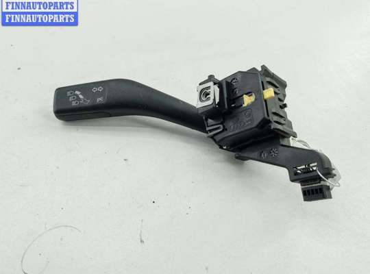 Переключатель поворотов SK536990 на Skoda Yeti
