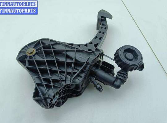 купить Педаль сцепления на Volkswagen Golf-5