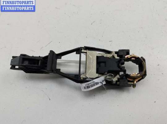 купить Ручка двери наружная передняя правая на Volkswagen Passat B5