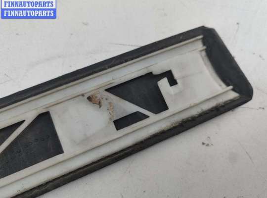 Молдинг на Peugeot 607