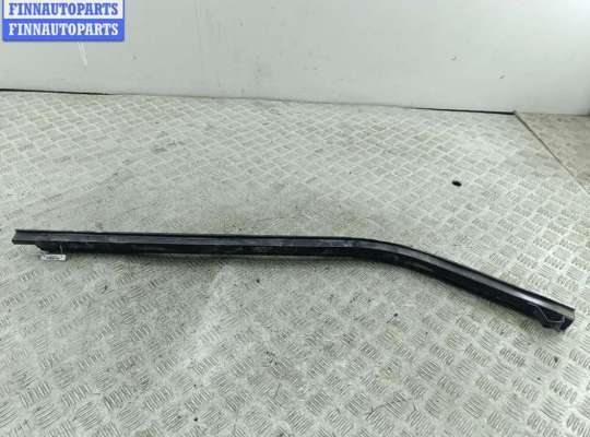 купить Направляющая сдвижной двери (салазка) правая на Opel Vivaro A (2001-2014)