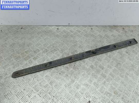 Молдинг двери передней левой PG1034480 на Peugeot 307