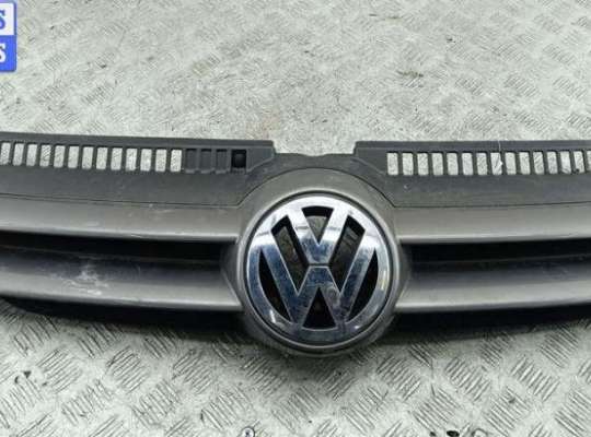 купить Решетка радиатора на Volkswagen Golf-5 Plus