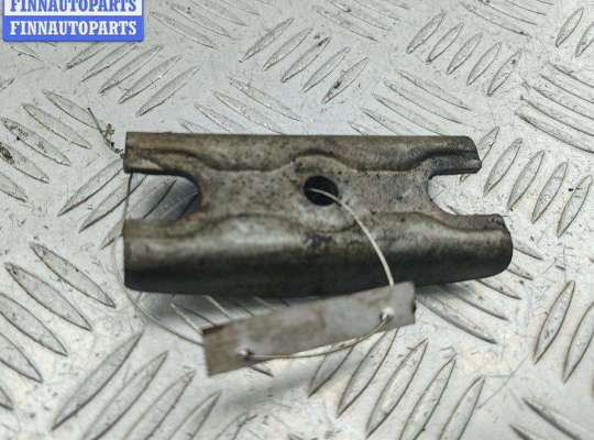 купить Скоба (кронштейн) крепления форсунки на Ford Transit (2006-2014)