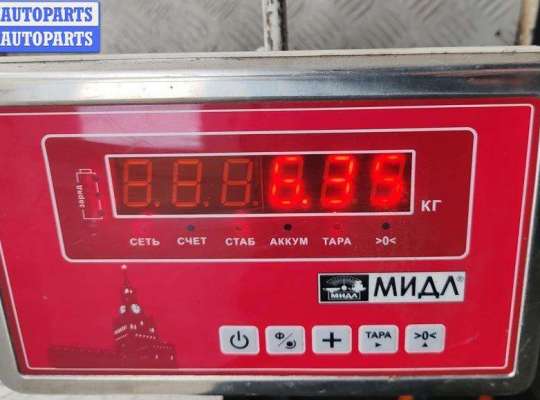 купить Рамка передняя (панель кузовная, телевизор) на Audi A4 B6 (2001-2004)