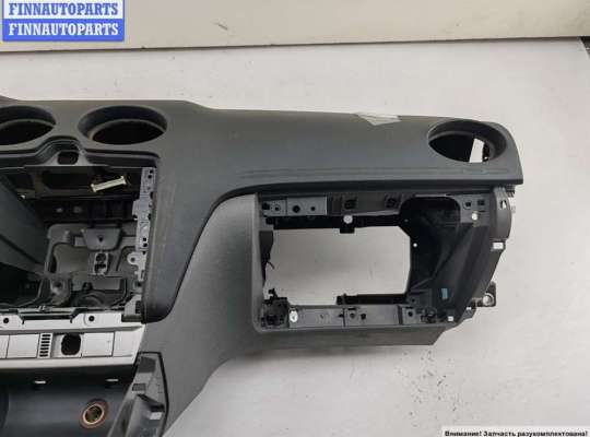 купить Панель приборная (торпедо) на Ford Focus II (2004-2011)
