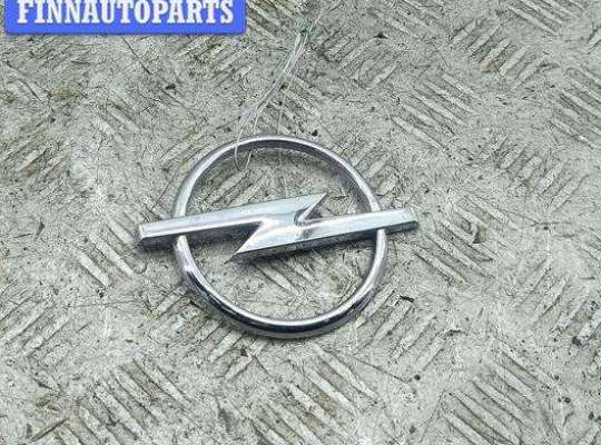 Эмблема OP2284074 на Opel Omega B (1994-2003)