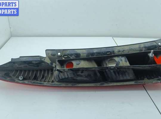 купить Фонарь задний правый на Ford Fusion