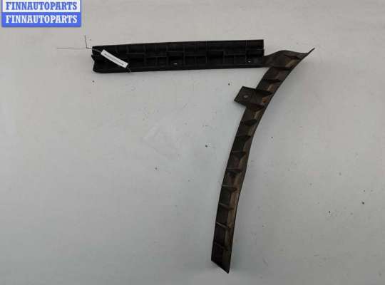 Кронштейн бампера заднего VG2732522 на Volkswagen Passat B5