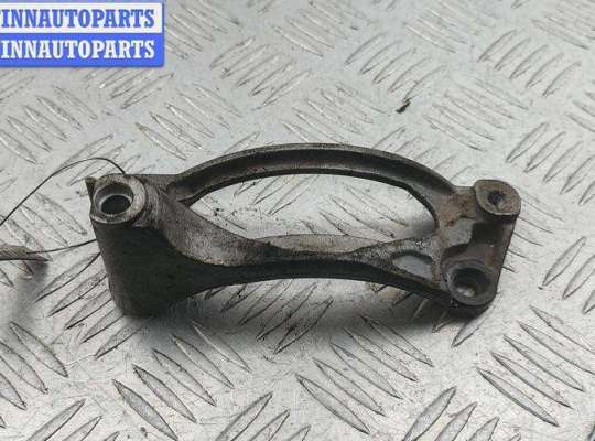 купить Кронштейн компрессора кондиционера на Volkswagen Transporter T5