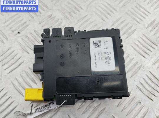 Купить Блок управления на Volkswagen Passat B6 Блок управления VG2772526 на Volkswagen Passat B6