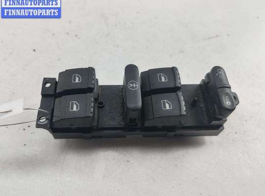 купить Блок кнопок управления стеклоподъемниками на Volkswagen Passat B5+ (GP)