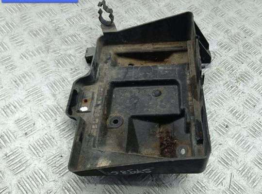 купить Полка аккумулятора (площадка АКБ) на Opel Astra G (1998-2004)