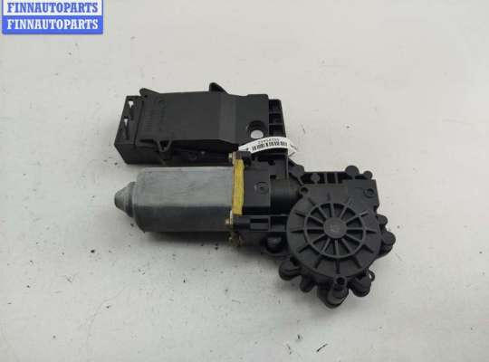 купить Моторчик стеклоподъемника передний правый на Volkswagen Passat B4