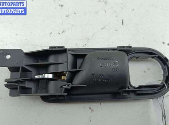 купить Ручка двери внутренняя передняя левая на Volkswagen Passat B5+ (GP)