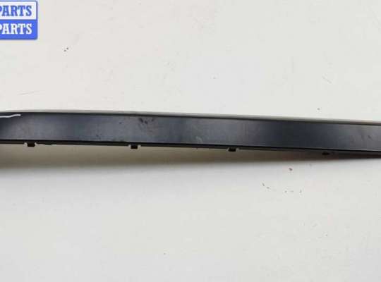 купить Молдинг бампера заднего на BMW 7 E38 (1994-2001)