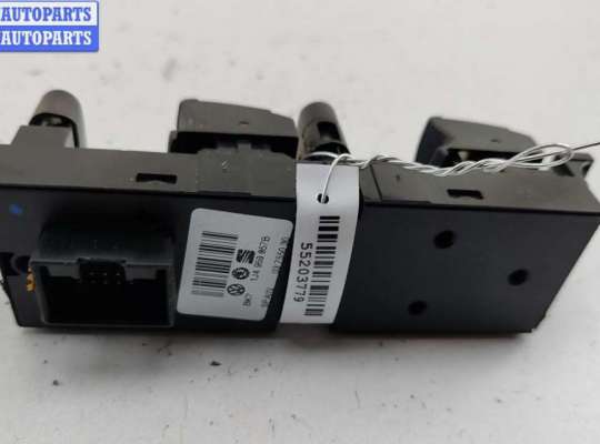 купить Блок кнопок управления стеклоподъемниками на Volkswagen Passat B5+ (GP)