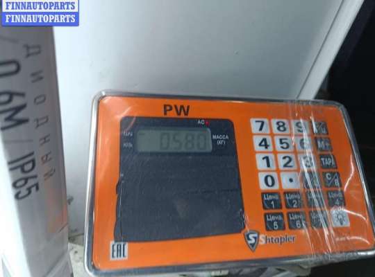 Фонарь салона (плафон) на Mercedes-Benz C (W202)