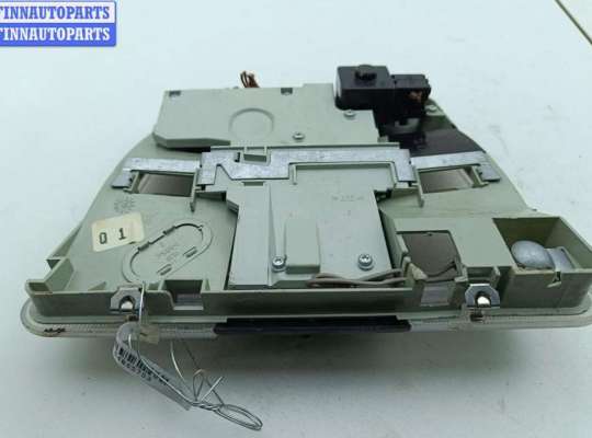 Фонарь салона (плафон) на Mercedes-Benz C (W202)