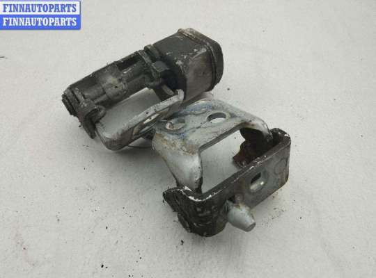 купить Петля двери передней левой на Peugeot 207