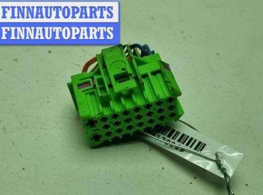 купить Разъем (фишка) проводки на Volkswagen Golf-4