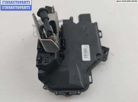 купить Замок двери задней левой на Audi A4 B6 (2001-2004)