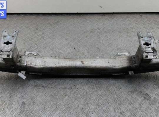 купить Усилитель бампера переднего на BMW 7 E65/E66 (2001-2008)