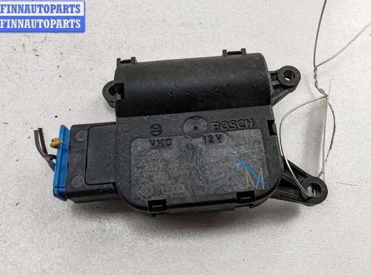 купить Моторчик заслонки отопителя на Volkswagen Passat B6