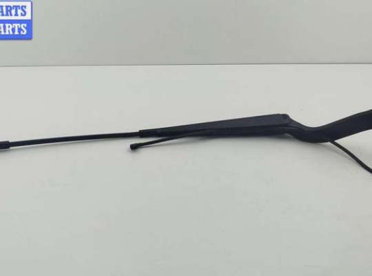 купить Щеткодержатель (поводок стеклоочистителя) передний на Volkswagen Crafter