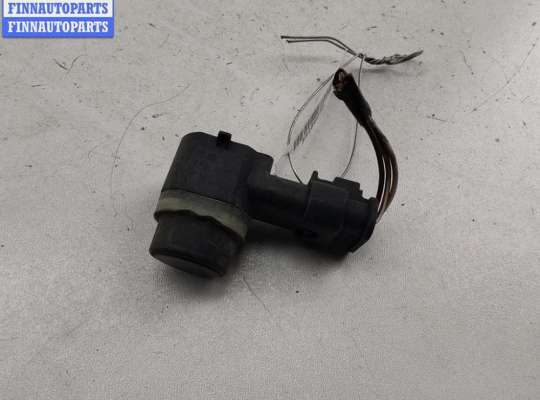 купить Датчик парковки (парктроник) передний на Volkswagen Passat B6