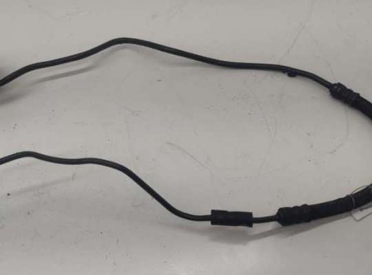 купить Трубка цилиндра сцепления на Audi A4 B6 (2001-2004)