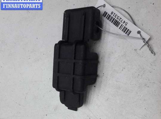 купить Кронштейн радиатора на Volkswagen Passat B5+ (GP)