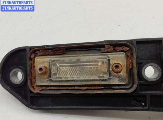 Планка подсветки номера на Volkswagen Passat B6 (3C)