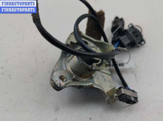 купить Личинка замка багажника на Volkswagen Sharan (2000-2010)