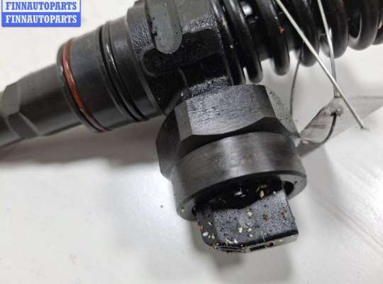 купить Форсунка топливная на Volkswagen Passat B5