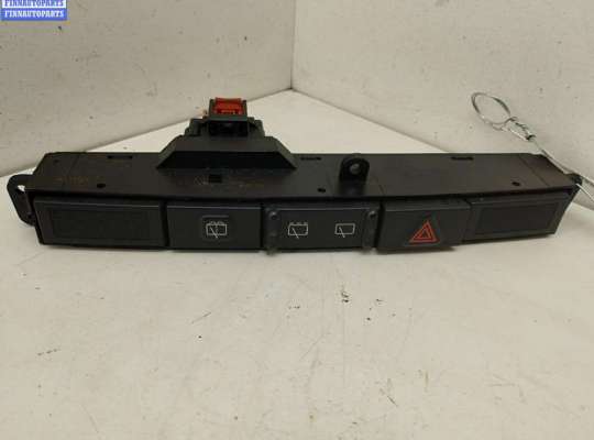 купить Кнопка аварийной сигнализации (аварийки) на Chrysler Voyager (2001-2007)