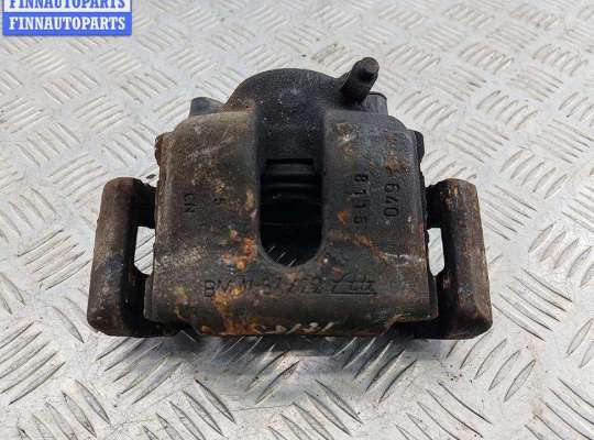 Суппорт передний правый BM3558335 на BMW 3 E46 (1998-2006)