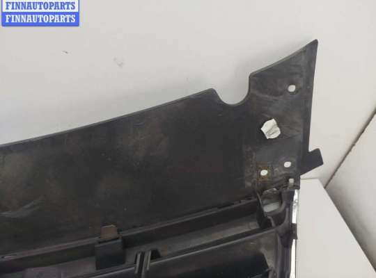 купить Решетка радиатора на Volkswagen Passat B6