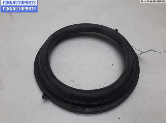 Накладка двери передней правой VG2268691 на Volkswagen Passat B5