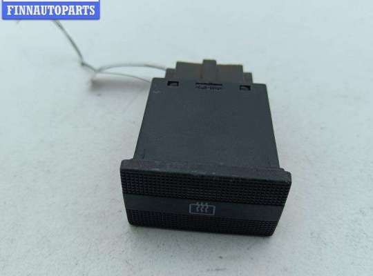 купить Кнопка обогрева заднего стекла на Volkswagen Passat B4