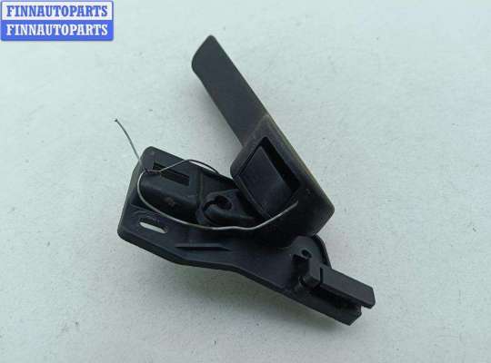 купить Ручка открывания капота на Volkswagen Polo (2005-2009)