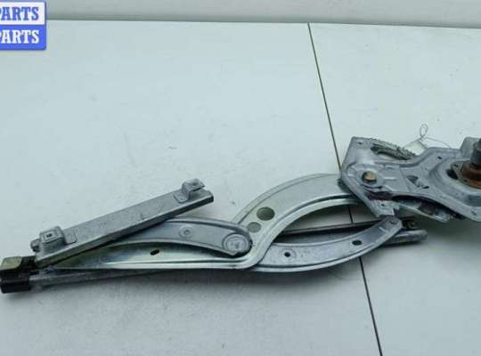 купить Стеклоподъемник механический передний левый на Volkswagen Passat B3