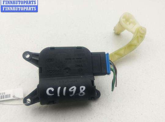 купить Моторчик заслонки отопителя на Volkswagen Golf-5