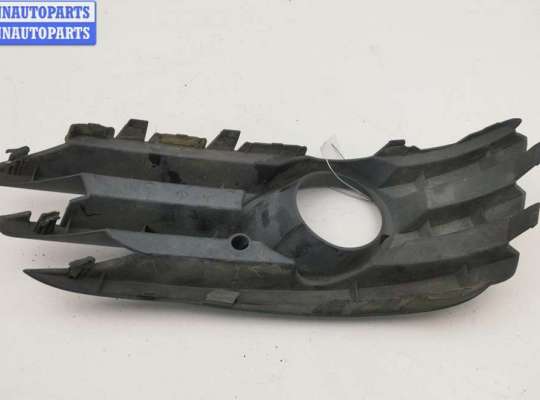 купить Рамка фары противотуманной левой на Opel Vectra C (2002-2008)