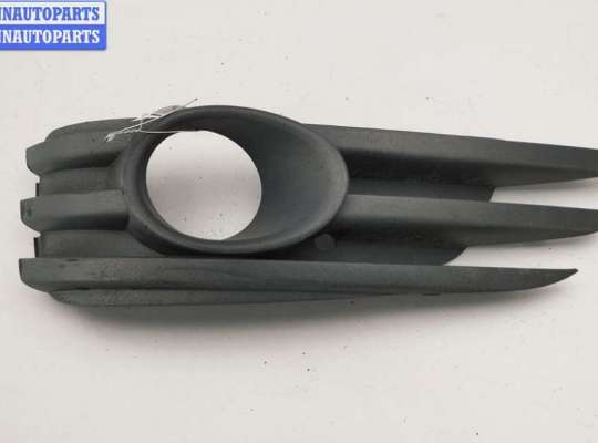 Рамка фары противотуманной левой OP2420796 на Opel Vectra C (2002-2008)