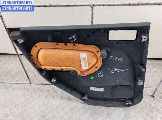 купить Обшивка двери задней правой (дверная карта) на Ford Focus II (2004-2011)