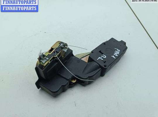 Замок боковой двери на Volvo S40 I | V40 (VS)