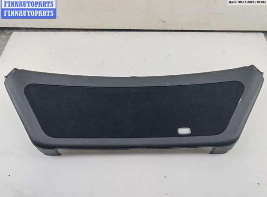 Обшивка крышки багажника MB1502490 на Mercedes R-Class W251 (2005-2017)